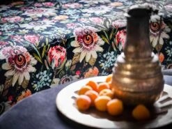 Clarke & Clarke Samt Velours Möbelstoff Paradise Navy -Modegeschäft Für Inneneinrichtung Amazonia 06