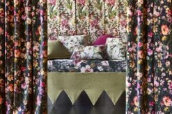 Clarke & Clarke Samt Velours Möbelstoff Wild Meadow Schwarz -Modegeschäft Für Inneneinrichtung Wild Meadow Noir Velvet 4